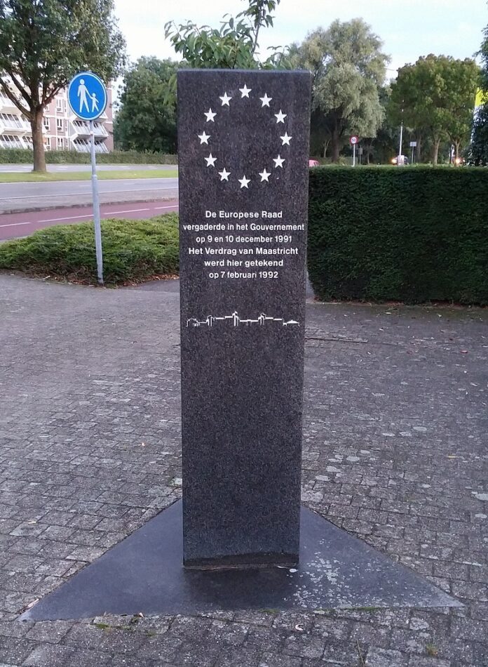 30th Anniversary of the Maastricht Treaty that Changed Europe ...