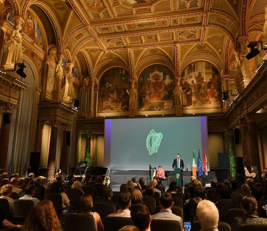 Budapest Turns Green: Ireland Celebrates Triple Milestone with Legendary Irish Musicians